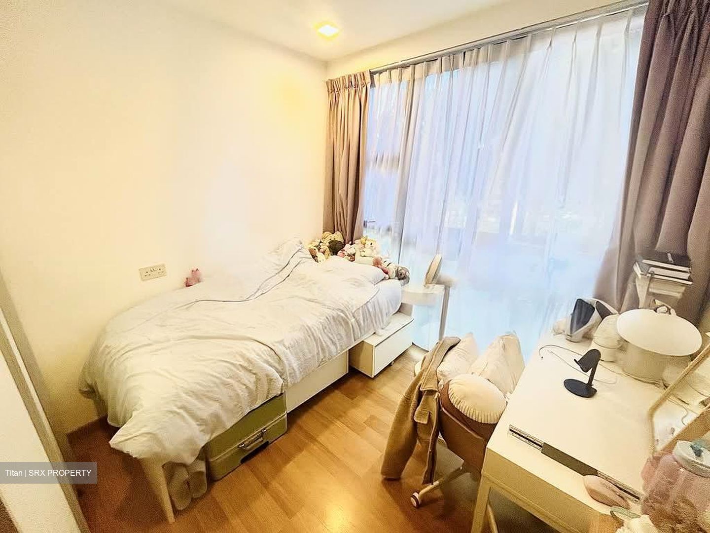 Prive (D19), Condominium #578710341